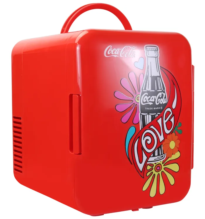 Coca-Cola Love 4 Liter Thermoelectric Cooler